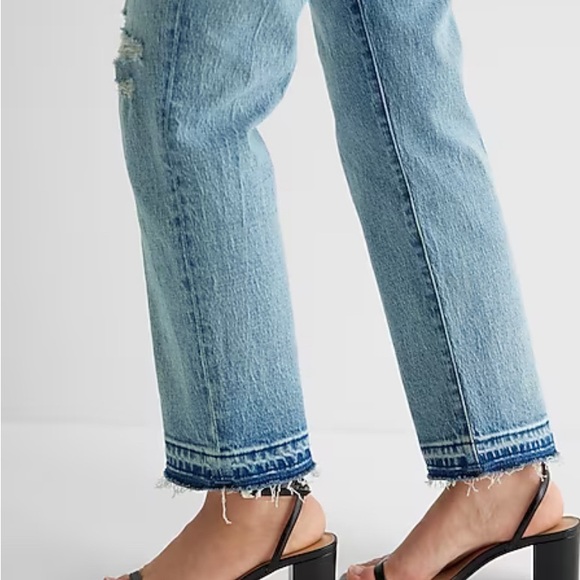 Express Ladies High Waisted Medium Wash Drop Hem Straight Ankle Jeans NWT Size 8 - Picture 4 of 6